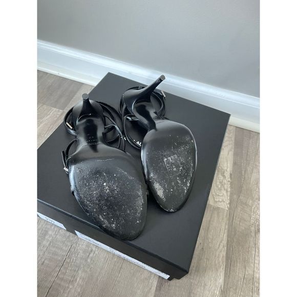 Saint Laurent
Sexy Strappy Leather Sandals - Picture 13 of 14